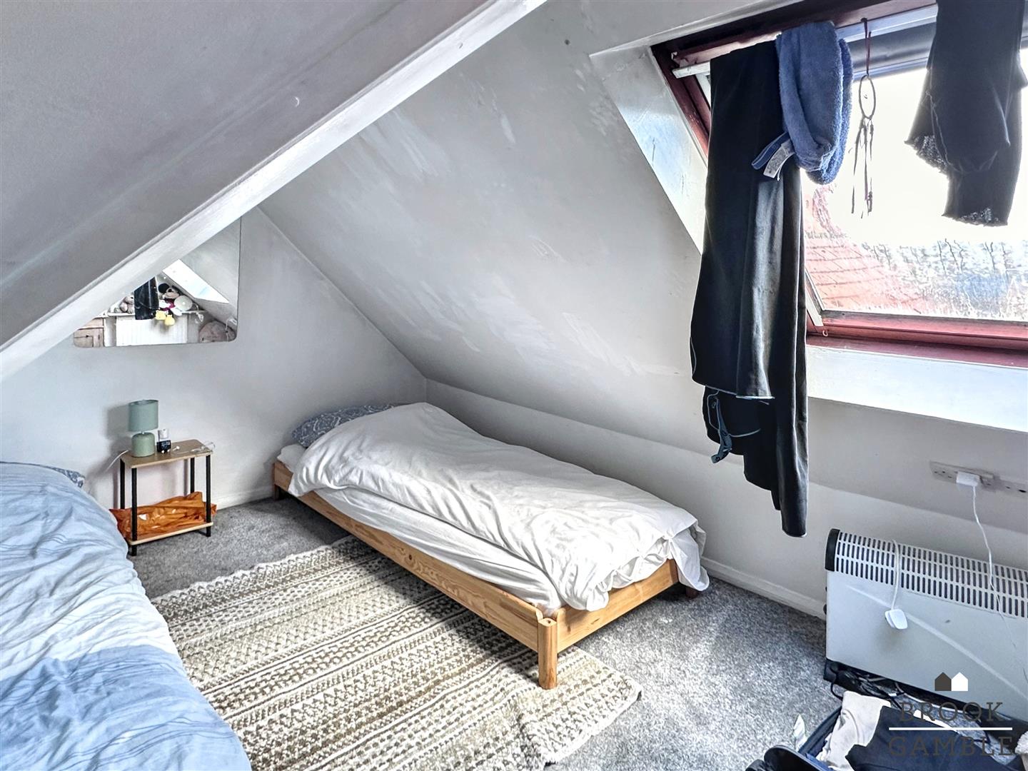 7 Bedroom House - Semi-Detached. Milton Road in Eastbourne, East Sussex 26